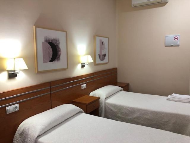 Hostal Mayor Madrid Eksteriør billede