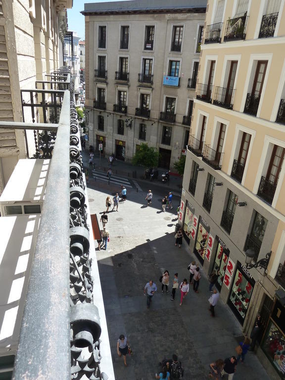 Hostal Mayor Madrid Eksteriør billede