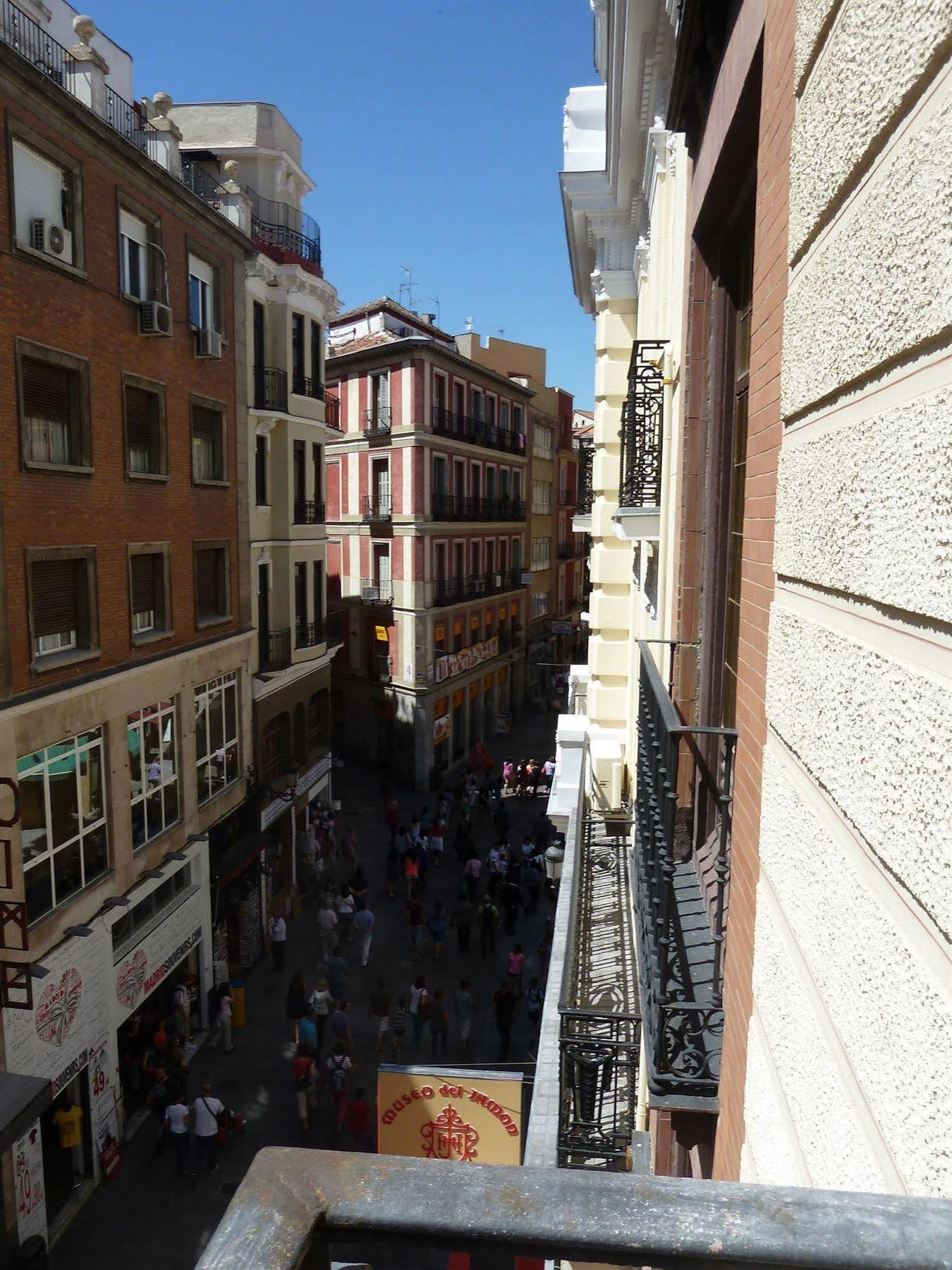 Hostal Mayor Madrid Eksteriør billede