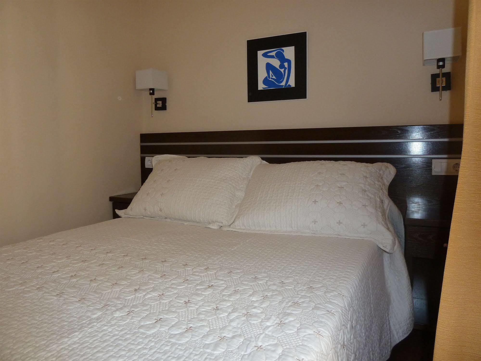 Hostal Mayor Madrid Eksteriør billede